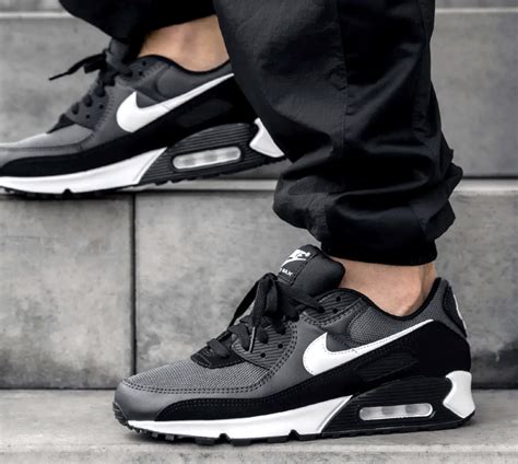 Nike Air Max trainers cheap